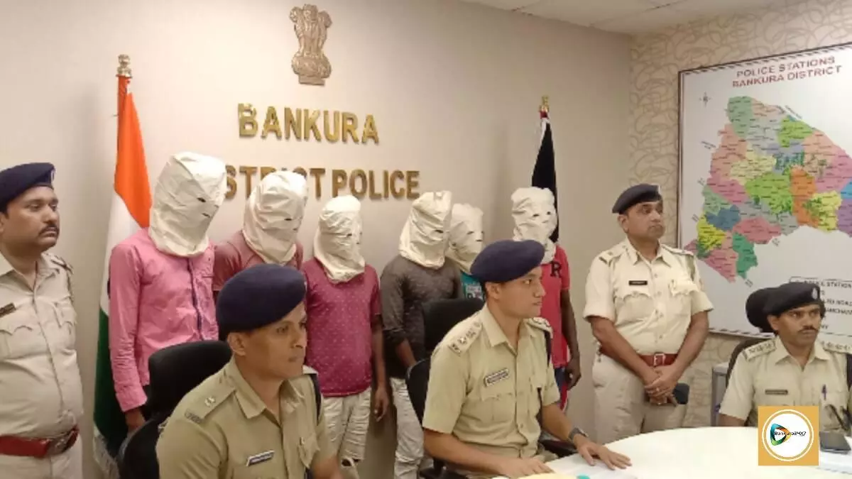 এক নাবালককে সাথে নিয়ে প্রৌঢ়কে খুন? পুলিশের জালে ৭,কি ছিল খুনের মোটিভ? জেরায় স্বীকার অভিযুক্তদের। এক নাবালককে সাথে নিয়ে প্রৌঢ়কে খুন? পুলিশের জালে ৭,কি ছিল খুনের মোটিভ? জেরায় স্বীকার অভিযুক্তদের।