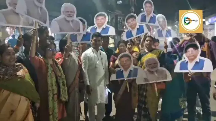 ফের সুভাষে আস্থা,প্রার্থী ঘোষণা হতেই শহরে সুভাষ অনুগামীদের উল্লাস,আতসবাজীর রোশনাই,শুরু দেওয়াল লিখন। ফের সুভাষে আস্থা,প্রার্থী ঘোষণা হতেই শহরে সুভাষ অনুগামীদের উল্লাস,আতসবাজীর রোশনাই,শুরু দেওয়াল লিখন।