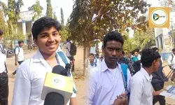 উৎসবের আবহে ইংরেজি পরীক্ষা দিল মাধ্যমিকের পরীক্ষার্থীরা,প্রশ্ন সহজ হওয়ায় খুশীর আবহ জেলা জুড়ে। উৎসবের আবহে ইংরেজি পরীক্ষা দিল মাধ্যমিকের পরীক্ষার্থীরা,প্রশ্ন সহজ হওয়ায় খুশীর আবহ জেলা জুড়ে।