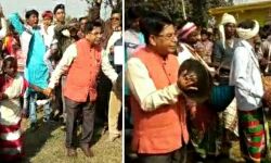 সিএএর সমর্থন সভায় যোগ দিতে এসে আদিবাসীদের সাথে নেচে, করতাল বাজিয়ে বছর শেষের আনন্দে মাতলেন সাংসদ সুভাষ সরকার।