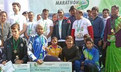 মুকুটমণিপুর গ্রীণ ম্যারাথনে পুরুষদের মধ্যে প্রথম জামশেদপুরের অর্জুন টুডু,মেয়েদের মধ্যে প্রথম কলকাতার শিপ্রা সরকার। মুকুটমণিপুর গ্রীণ ম্যারাথনে পুরুষদের মধ্যে প্রথম জামশেদপুরের অর্জুন টুডু,মেয়েদের মধ্যে প্রথম কলকাতার শিপ্রা সরকার।