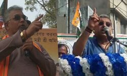 মায়ের দুধ খেয়ে থাকলে বাংলার মানুষের বুকে বুলেট চালিয়ে দেখাও।  খাতড়ায় দিলীপ কে পাল্টা চ্যালেঞ্জ কল্যাণের। মায়ের দুধ খেয়ে থাকলে বাংলার মানুষের বুকে বুলেট চালিয়ে দেখাও।  খাতড়ায় দিলীপ কে পাল্টা চ্যালেঞ্জ কল্যাণের।