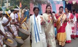 অখিল ভারতীয় আদিবাসী বিকাশ পরিষদের অনুষ্ঠানে নেচে নজর কাড়লেন বিধায়ক জ্যোৎস্না মান্ডি।