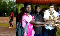 সিমলাপালে ফুটবল টুর্নামেন্টে ঝাড়খণ্ড এসি ডামপাড়া কে হারিয়ে চ্যাম্পিয়ন পাঁচমুড়া মাণ্ডি একাদশ।