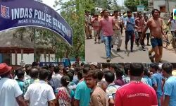 ইন্দাসে প্রাথমিক স্কুলে ছাত্রীদের যৌন হেনস্থা,শিক্ষক কে মারধরের পর বিবস্ত্র করে তুলে দেওয়া হল থানায়। ইন্দাসে প্রাথমিক স্কুলে ছাত্রীদের যৌন হেনস্থা,শিক্ষক কে মারধরের পর বিবস্ত্র করে তুলে দেওয়া হল থানায়।