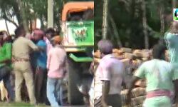 মুকুল রায় পাত্রসায়র ছাড়ার পরই বিজেপি-তৃণমূল সংঘর্ষে উতপ্ত বলরামপুর। মুকুল রায় পাত্রসায়র ছাড়ার পরই বিজেপি-তৃণমূল সংঘর্ষে উতপ্ত বলরামপুর।