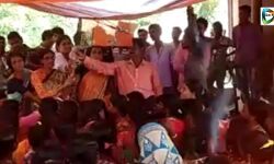 পাত্রসায়রের বালসীতে প্রায় ১০০ তৃণমূল মহিলা সমর্থক সহ মোট ২৮০ জন মহিলা বিজেপিতে যোগ দিলেন।