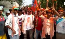 মুখ্যমন্ত্রী মমতা বন্দ্যোপাধ্যায়ের নির্দেশ অমান্য করে,জেলা জুড়ে বিজেপির বিজয় মিছিল কে কেন্দ্র করে বিতর্ক তুঙ্গে! মুখ্যমন্ত্রী মমতা বন্দ্যোপাধ্যায়ের নির্দেশ অমান্য করে,জেলা জুড়ে বিজেপির বিজয় মিছিল কে কেন্দ্র করে বিতর্ক তুঙ্গে!