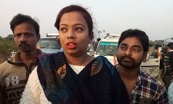 সোনামুখী পুরসভার ফরোয়ার্ড ব্লকের কাউন্সিলর কেন তৃণমূলে যোগ দিলেন ? জানতে পড়ুন এই প্রতিবেদন। সোনামুখী পুরসভার ফরোয়ার্ড ব্লকের কাউন্সিলর কেন তৃণমূলে যোগ দিলেন ? জানতে পড়ুন এই প্রতিবেদন।