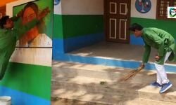 মুখ্যমন্ত্রী মমতা বন্দ্যোপাধ্যায়ের গোবর লাগানো ছবি নিজে হাতে পরিস্কার করলেন মন্ত্রী, দিলেন ঝাঁটও। #দেখুন 🎦 ভিডিও। মুখ্যমন্ত্রী মমতা বন্দ্যোপাধ্যায়ের গোবর লাগানো ছবি নিজে হাতে পরিস্কার করলেন মন্ত্রী, দিলেন ঝাঁটও। #দেখুন 🎦 ভিডিও।