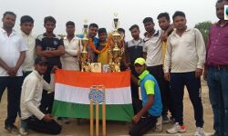 ভতড়ায় ক্রিকেট টুর্নামেন্টে চ্যাম্পিয়ন হল স্কুলডাঙ্গা স্বাধীন একাদশ। ভতড়ায় ক্রিকেট টুর্নামেন্টে চ্যাম্পিয়ন হল স্কুলডাঙ্গা স্বাধীন একাদশ।