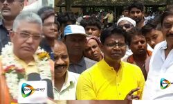 ২৩মের পরও রাজ্যে আমরা ক্ষমতায় থাকব, তাই পশ্চিমবঙ্গ থেকে কেও কাওকে তাড়াতে পারবেনা, দিলীপ ঘোষ কে পালটা চ্যালেঞ্জ ছুঁড়লেন অরুপ চক্রবর্তী! ২৩মের পরও রাজ্যে আমরা ক্ষমতায় থাকব, তাই পশ্চিমবঙ্গ থেকে কেও কাওকে তাড়াতে পারবেনা, দিলীপ ঘোষ কে পালটা চ্যালেঞ্জ ছুঁড়লেন অরুপ চক্রবর্তী!