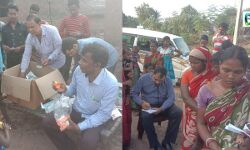 লালগড়ের ৭ শবর মৃত্যুর জের, রানীবাঁধের শবর মহল্লায়,মহল্লায় ডাক্তার সাথে নিয়ে চিকিৎসা পরিষেবা পৌঁছে দিচ্ছেন জিলা পরিষদের সদস্য চিত্তরঞ্জন মাহাত। লালগড়ের ৭ শবর মৃত্যুর জের, রানীবাঁধের শবর মহল্লায়,মহল্লায় ডাক্তার সাথে নিয়ে চিকিৎসা পরিষেবা পৌঁছে দিচ্ছেন জিলা পরিষদের সদস্য চিত্তরঞ্জন মাহাত।