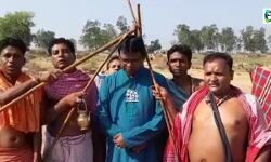 ষাঁড়েশ্বরের গাজনে ভোট প্রচারে শ্যামল সাঁতরা #দেখুন 🎦 ভিডিও প্রতিবেদন।