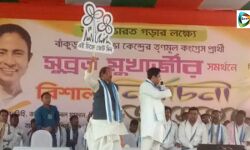 জেলায় জঙ্গল মহলে ভোট প্রচারে, রাজ্যের মাও দমনের সাফল্যকেই হাতিয়ার করলেন অভিষেক। জেলায় জঙ্গল মহলে ভোট প্রচারে, রাজ্যের মাও দমনের সাফল্যকেই হাতিয়ার করলেন অভিষেক।