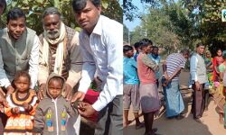 রানীবাঁধের কাটিয়ামে শবর পল্লীতে জিলা পরিষদের সদস্য চিত্ত রঞ্জন মাহাতের উদ্যোগে শীতবস্ত্র বিতরন। রানীবাঁধের কাটিয়ামে শবর পল্লীতে জিলা পরিষদের সদস্য চিত্ত রঞ্জন মাহাতের উদ্যোগে শীতবস্ত্র বিতরন।